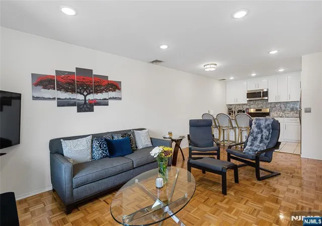 Photo 3 of Sale Pending at 31 Willow Wood Sq #31, East Rutherford, NJ 07073 | MLS# 26028410 | Listing updated on 2026-09-14