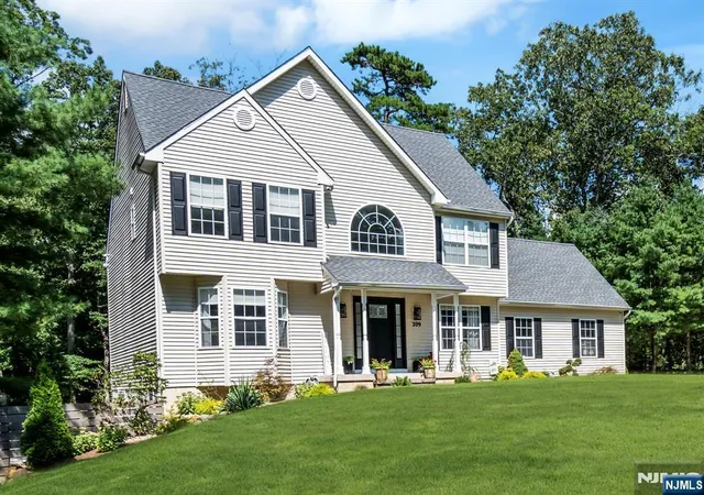 Photo 4 of Sale Pending at 209 Success Rd, Upper Freehold, NJ OTHER | MLS# 26028440 | Listing updated on 2026-09-12