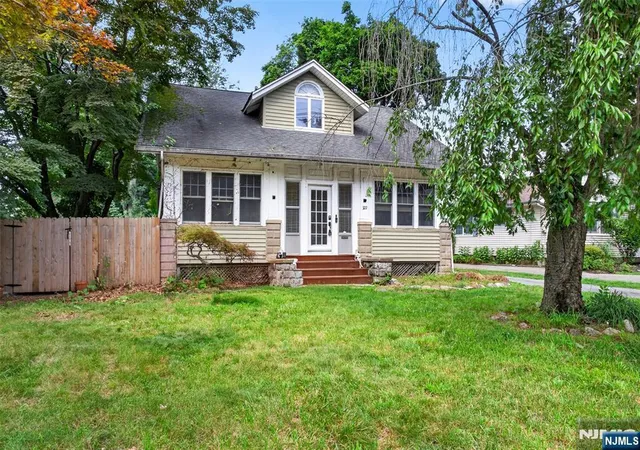 Photo 1 of Sale Pending at 322 Romain Ave, Pompton Lakes, NJ 07442 | MLS# 26029020 | Listing updated on 2026-08-26
