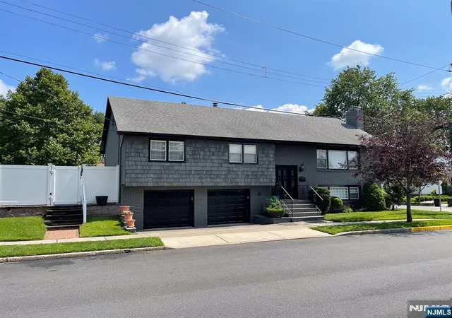 Photo 2 of Single family home for sale at 5 Hillside Ter, East Rutherford, NJ 07073 | MLS# 26029196 | Listing updated on 2026-09-12