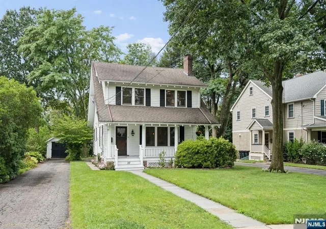 Photo 2 of Sale Pending at 30 Rodney St, Glen Rock, NJ 07452 | MLS# 26029362 | Listing updated on 2026-09-01