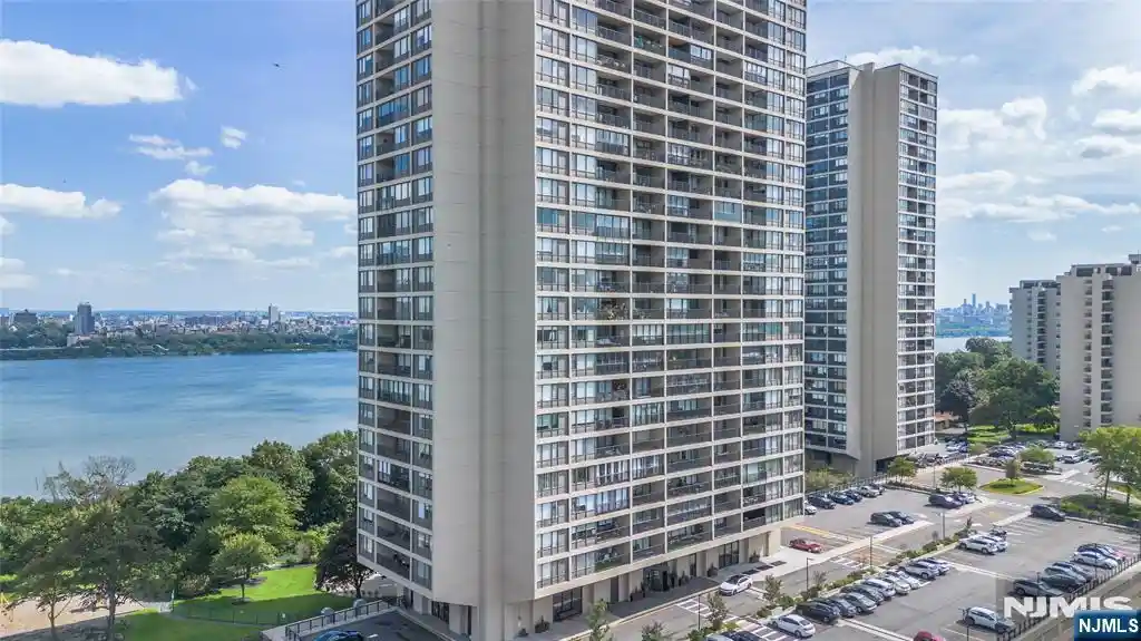 Photo 1 of Condo for sale at 6 Horizon Rd #2702, Fort Lee, NJ 07024 | MLS# 26029439 | Listing updated on 2026-10-30