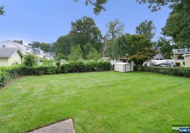 Photo 24 of Sale Pending at 151 Hickory Ave, Bergenfield, NJ 07621 | MLS# 26029703 | Listing updated on 2026-09-12