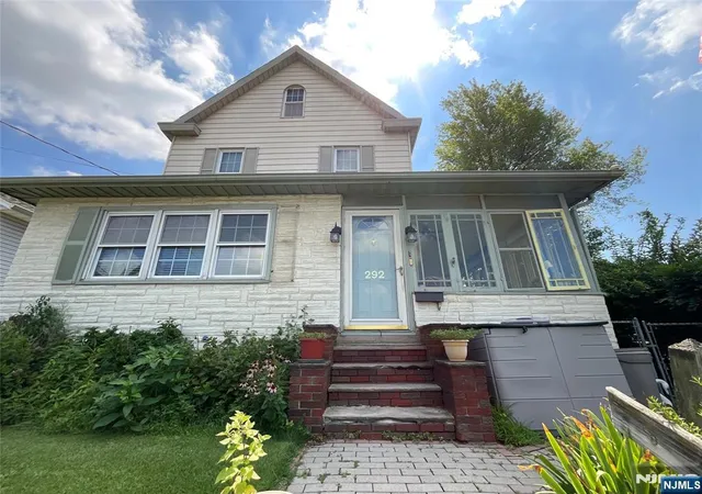 Photo 3 of Sale Pending at 292 Orient Wy, Lyndhurst, NJ 07071 | MLS# 26029750 | Listing updated on 2026-09-18
