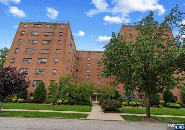 Photo 3 of Condo for sale at 208 Anderson #Nf3, Hackensack, NJ 07601 | MLS# 26030152 | Listing updated on 2026-09-05