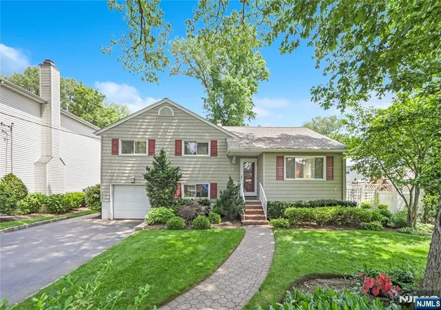 Photo 1 of Sale Pending at 152 Coles Ave, Hackensack, NJ 07601 | MLS# 26030159 | Listing updated on 2026-08-29