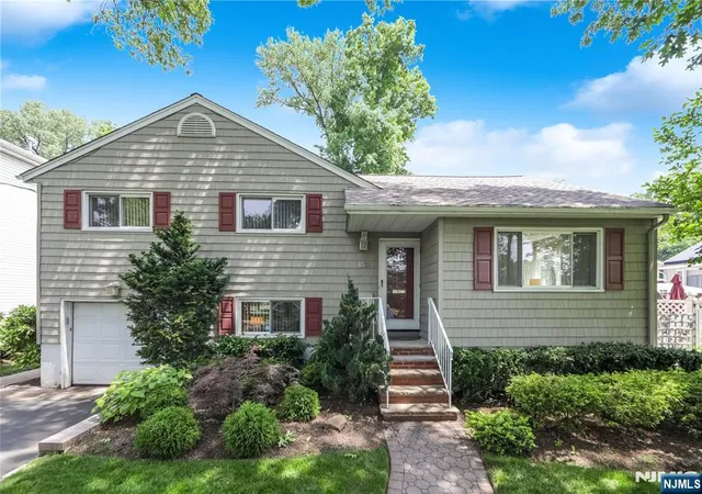 Photo 2 of Sale Pending at 152 Coles Ave, Hackensack, NJ 07601 | MLS# 26030159 | Listing updated on 2026-08-29