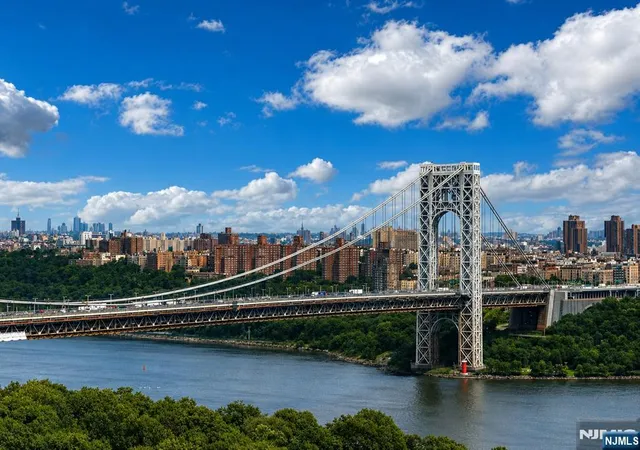 Photo 2 of Condo for sale at 1530 Palisades Ave #18K, Fort Lee, NJ 07024 | MLS# 26030494 | Listing updated on 2026-09-05