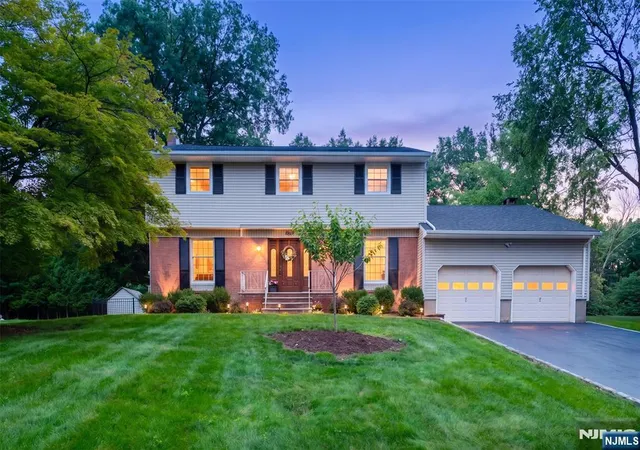 Photo 1 of Single family home for sale at 8 Cedar Ln, Roseland, NJ 07068 | MLS# 26030615 | Listing updated on 2026-10-03