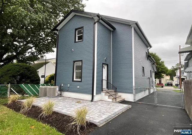 Photo 4 of Sale Pending at 340 Watson Ave, Lyndhurst, NJ 07071 | MLS# 26030672 | Listing updated on 2026-09-17