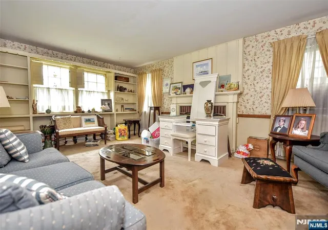 Photo 3 of Sale Pending at 210 Rodney St, Glen Rock, NJ 07452 | MLS# 26030882 | Listing updated on 2026-09-16