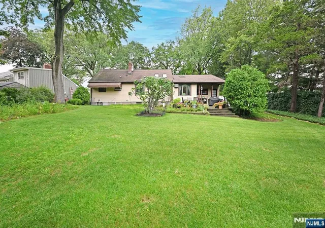 Photo 3 of Sale Pending at 393 Gregory Rd, Paramus, NJ 07652 | MLS# 26030977 | Listing updated on 2026-09-09