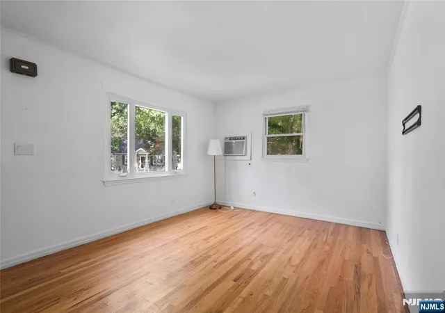 Photo 3 of Sale Pending at 674 Briarcliff Ave, Maywood, NJ 07607 | MLS# 26031015 | Listing updated on 2026-09-03
