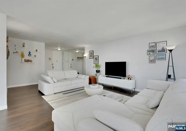Photo 3 of Condo for sale at 200 Winston Dr #2504, Cliffside Park, NJ 07010 | MLS# 26031160 | Listing updated on 2026-08-27