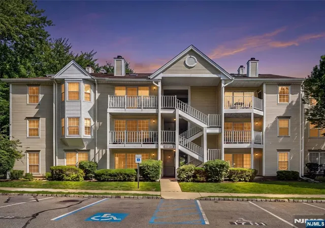 Photo 1 of Sale Pending at 453 Poets Wy, Mahwah, NJ 07430 | MLS# 26031225 | Listing updated on 2026-09-03