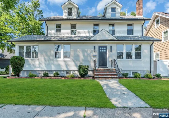 Photo 1 of Sale Pending at 419 Martin St, Roselle, NJ 07203 | MLS# 26031254 | Listing updated on 2026-08-31