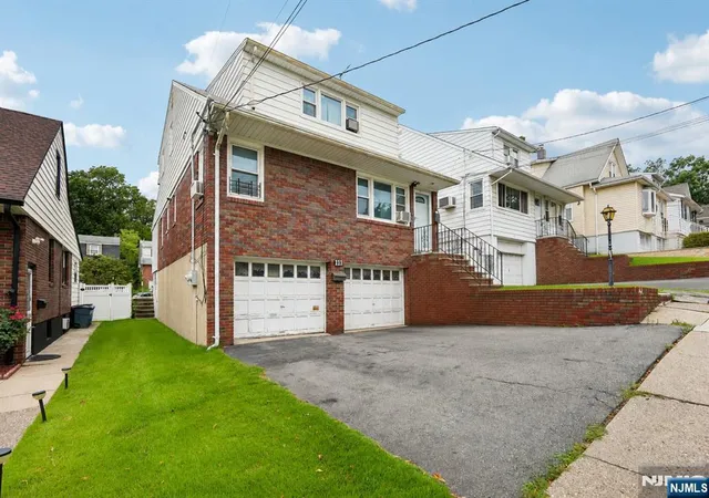 Photo 3 of Sale Pending at 113 17th St, Prospect Park, NJ 07508 | MLS# 26031268 | Listing updated on 2026-09-10