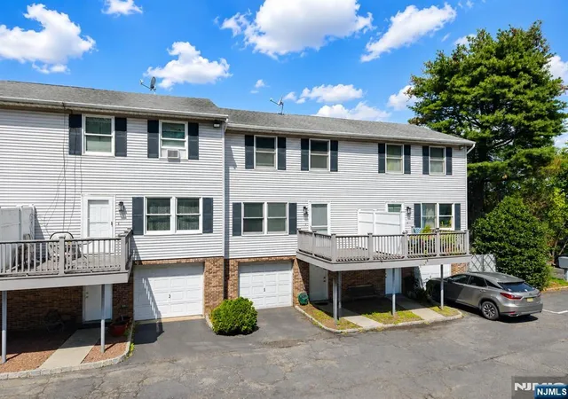 Photo 3 of Condo for sale at 88 Rockland #2, Paterson, NJ 07501 | MLS# 26031281 | Listing updated on 2026-08-30