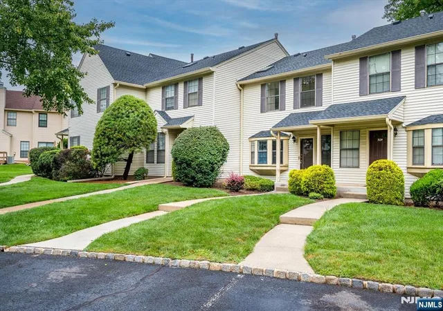 Photo 2 of Townhouse for sale at 503 Timber Oaks Rd #503, Edison, NJ 08820 | MLS# 26031312 | Listing updated on 2026-08-30