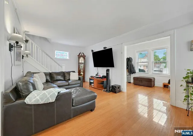 Photo 3 of Single family home for sale at 218 Elder Ave, Bergenfield, NJ 07621 | MLS# 26031368 | Listing updated on 2026-09-11