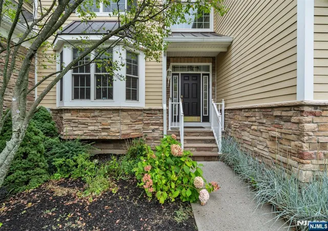 Photo 3 of Sale Pending at 20 Witte Pl #64, West Orange, NJ 07052 | MLS# 26031409 | Listing updated on 2026-09-11
