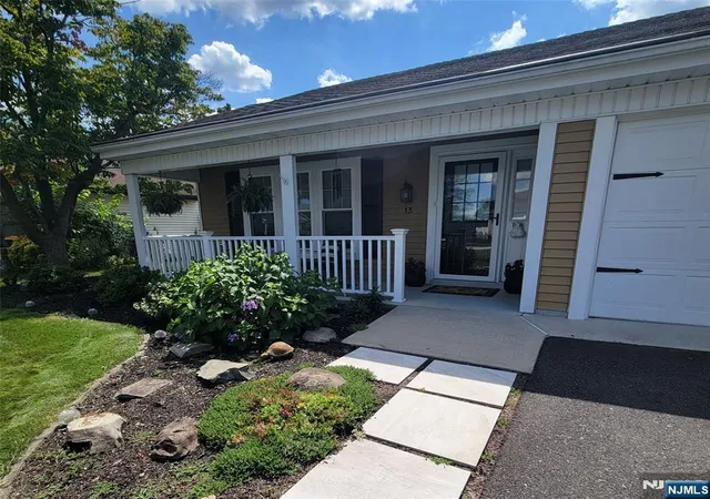 2nd image of 13 Wycombe Wy, Manchester, NJ 08759 | MLS# 26031461