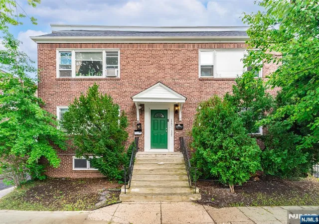 Photo 1 of Sale Pending at 120 122 Tuxedo Pkwy, Newark, NJ 07106 | MLS# 26031462 | Listing updated on 2026-09-11