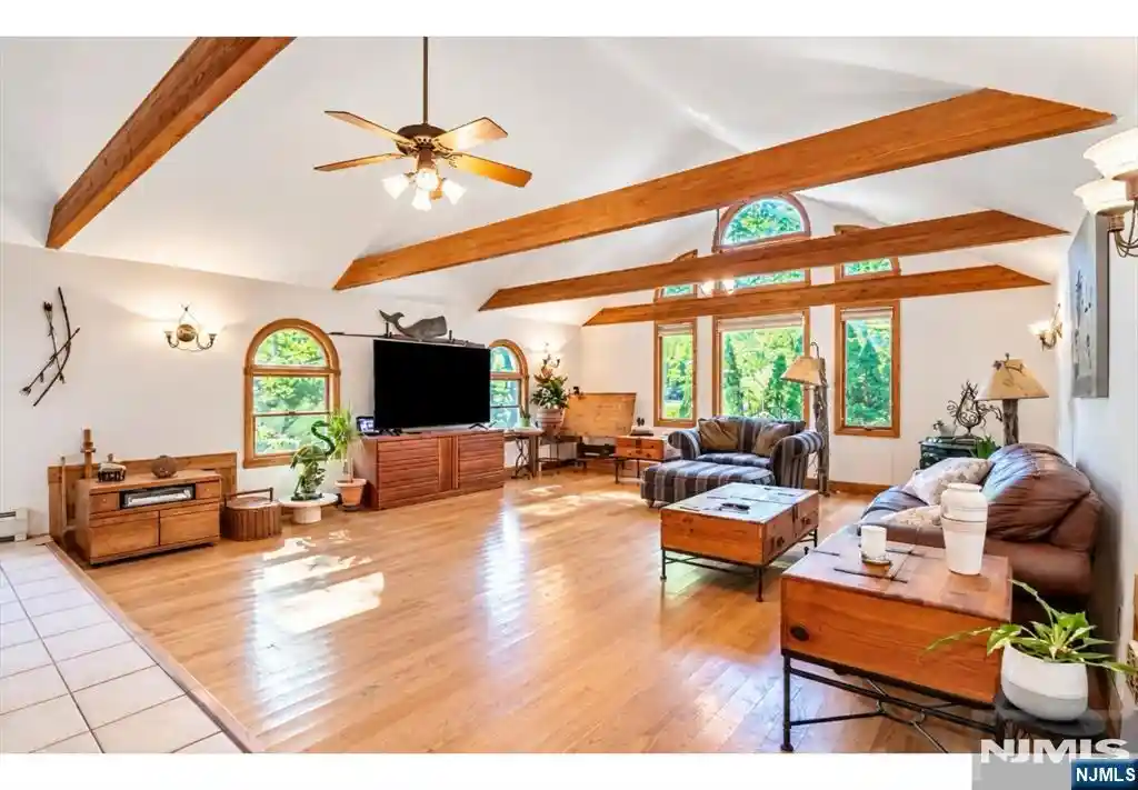 Single family home for sale at 10 Locust Ln, Mahwah, NJ 07430 | MLS# 26031479