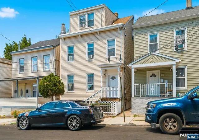 Photo 2 of Multi family home for sale at 279 4th St, Paterson, NJ 07522 | MLS# 26031576 | Listing updated on 2026-08-31