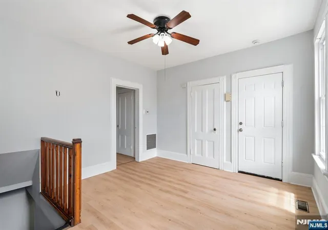 Photo 4 of Multi family home for sale at 279 4Th St, Paterson, NJ 07522 | MLS# 26031576 | Listing updated on 2026-10-08