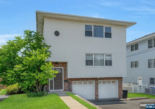 Photo 1 of Sale Pending at 726 Saddle River Rd, Saddle Brook, NJ 07663 | MLS# 26031597 | Listing updated on 2026-08-31