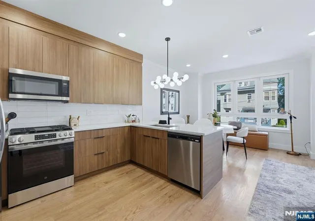 Photo 3 of Multi family home for sale at 161 21st St, Irvington, NJ 07111 | MLS# 26031615 | Listing updated on 2026-09-15