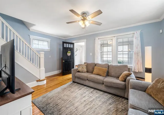 Photo 3 of Single family home for sale at 781 5Th St, Lyndhurst, NJ 07071 | MLS# 26031660 | Listing updated on 2026-08-27