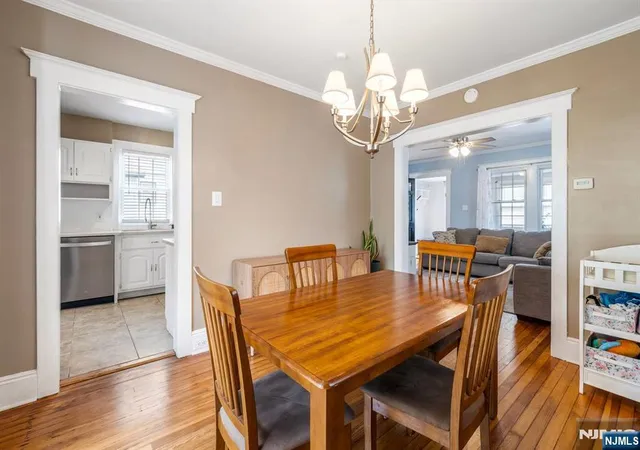 Photo 4 of Single family home for sale at 781 5Th St, Lyndhurst, NJ 07071 | MLS# 26031660 | Listing updated on 2026-08-27