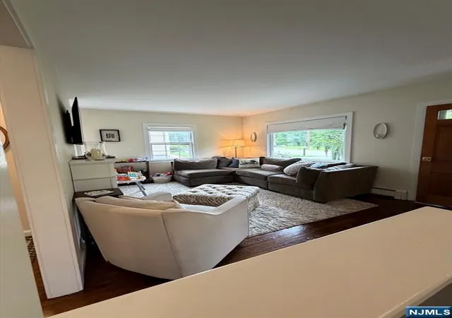 3rd image of 837 Circle Ave, Franklin Lakes, NJ 07417 | MLS# 26031669