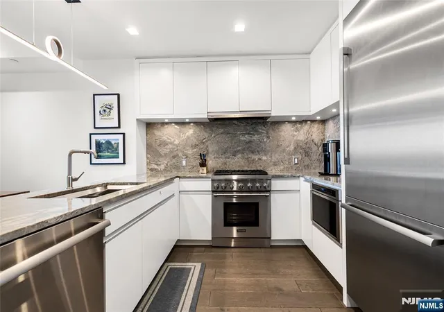 Photo 2 of Condo for sale at 320 Adolphus Ave #PH 02, Cliffside Park, NJ 07010 | MLS# 26031714 | Listing updated on 2026-10-11