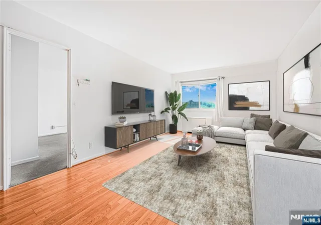 Photo 1 of House for sale at 2185 Lemoine #5B, Fort Lee, NJ 07024 | MLS# 26032156 | Listing updated on 2026-09-30