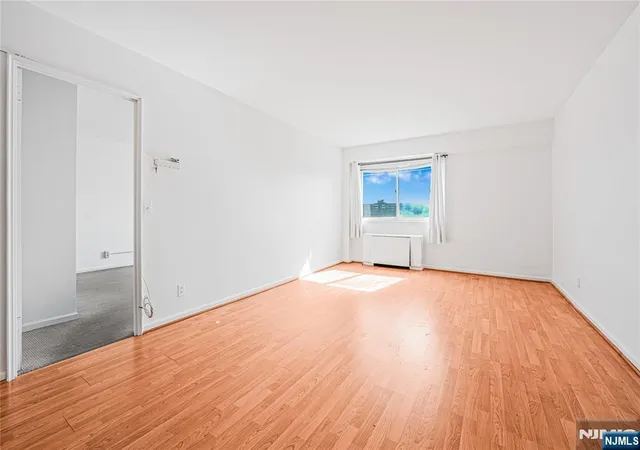 Photo 2 of House for sale at 2185 Lemoine #5B, Fort Lee, NJ 07024 | MLS# 26032156 | Listing updated on 2026-09-30