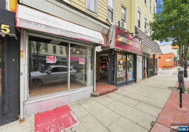 Photo 3 of Condo for sale at 913 Summit Ave, Union City, NJ 07087 | MLS# 26032780 | Listing updated on 2026-08-31