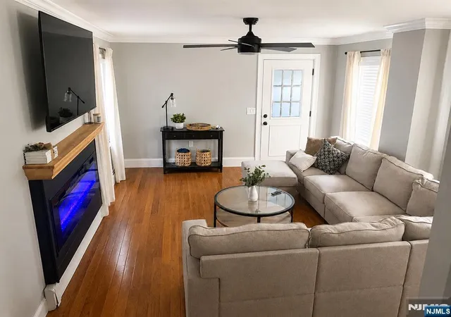 Photo 3 of Sale Pending at 100 S Feltus St, South Amboy, NJ 08879 | MLS# 26032827 | Listing updated on 2026-10-13