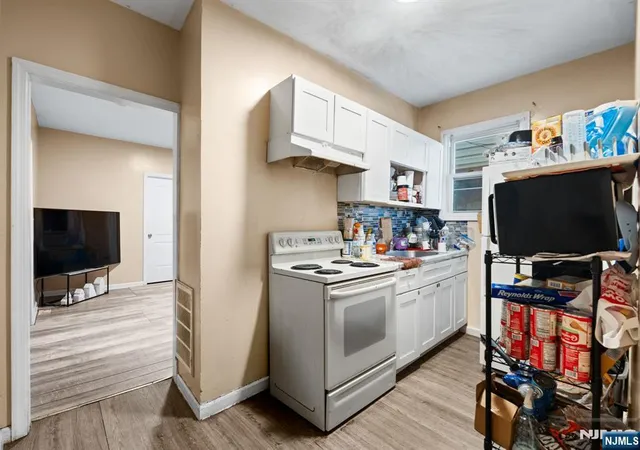 Listing Photo 4 - Condo for sale in building located at 83 Mercer St, Paterson, NJ 07524
