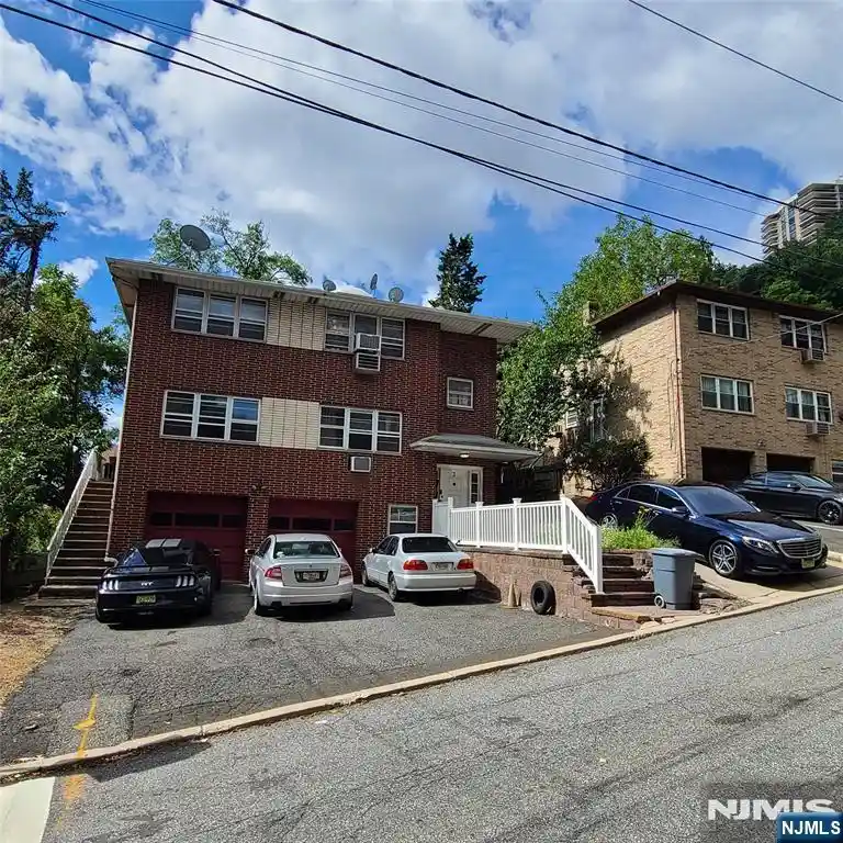 Photo 1 of Multi family home for sale at 3 Hooks Ln, Edgewater, NJ 07020 | MLS# 26033990 | Listing updated on 2026-10-15
