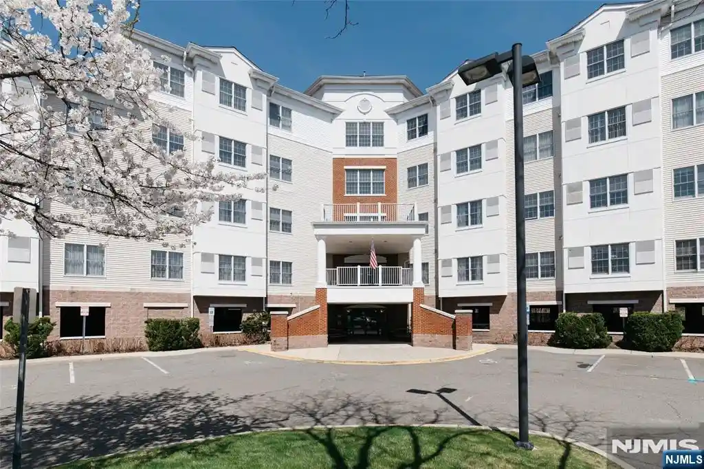 Photo 1 of Condo for sale at 189 Forest Ave #108, Paramus, NJ 07652 | MLS# 26034270 | Listing updated on 2026-10-28