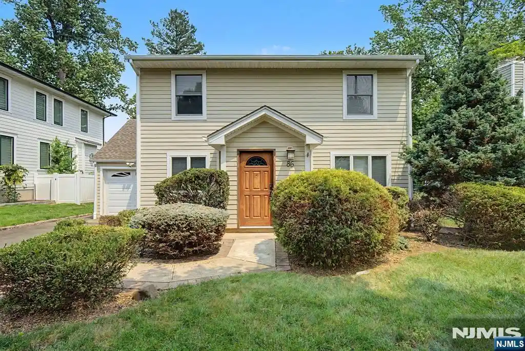 Photo 1 of Sale Pending at 86 Hazelton Ter, Tenafly, NJ 07670 | MLS# 26034937 | Listing updated on 2026-10-28