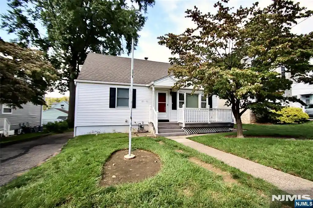Photo 1 of Single family home for sale at 25 01 Romaine, Fair Lawn, NJ 07410 | MLS# 26035116 | Listing updated on 2026-10-25
