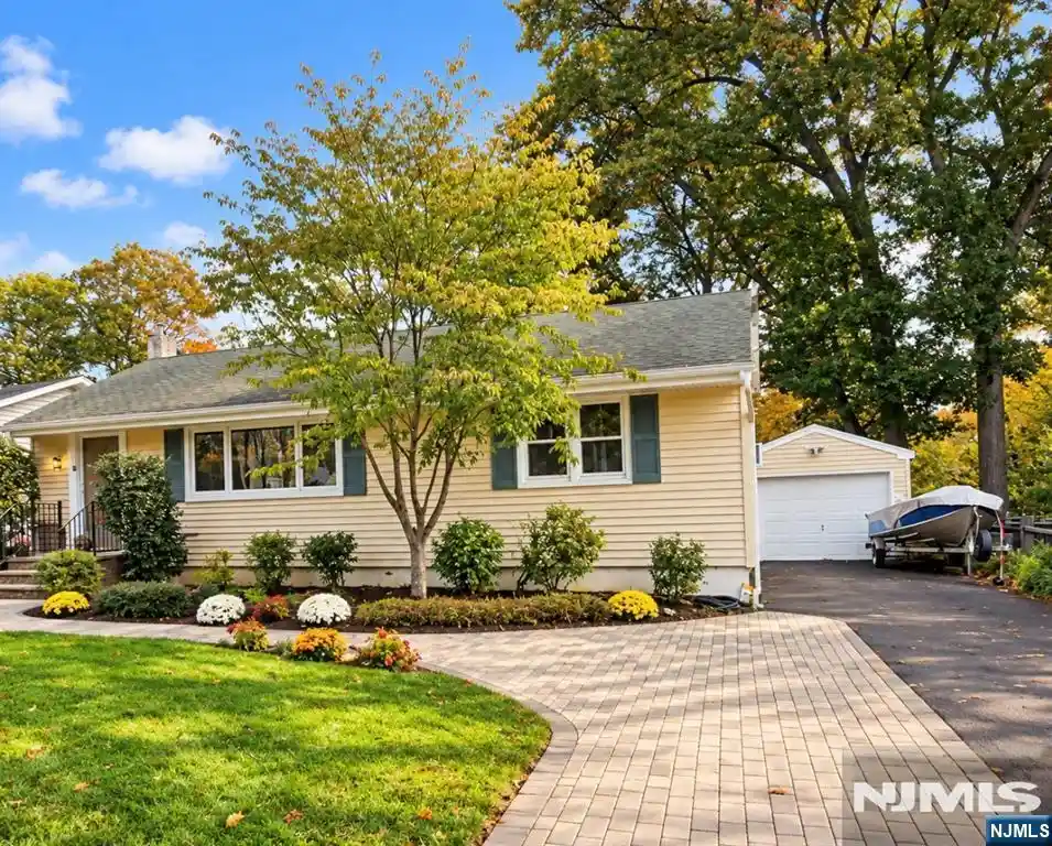 Photo 1 of Land for sale at 98 Roosevelt Blvd, Oakland, NJ 07436 | MLS# 26035291 | Listing updated on 2026-10-22