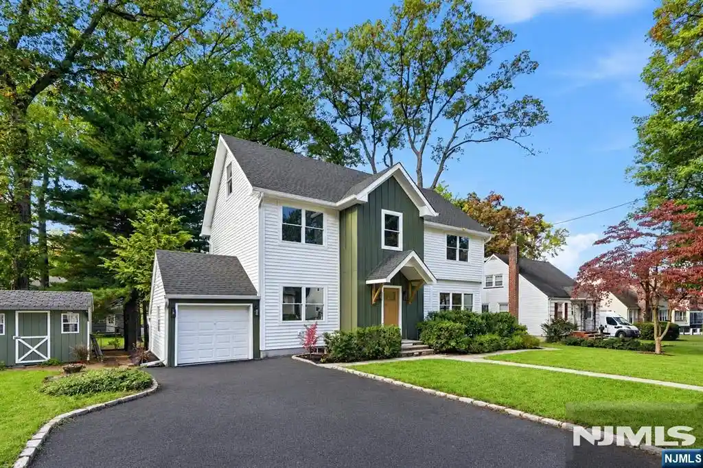 Photo 1 of Single family home for sale at 37 39 Maple Ave, West Orange, NJ 07052 | MLS# 26038751 | Listing updated on 2026-10-29