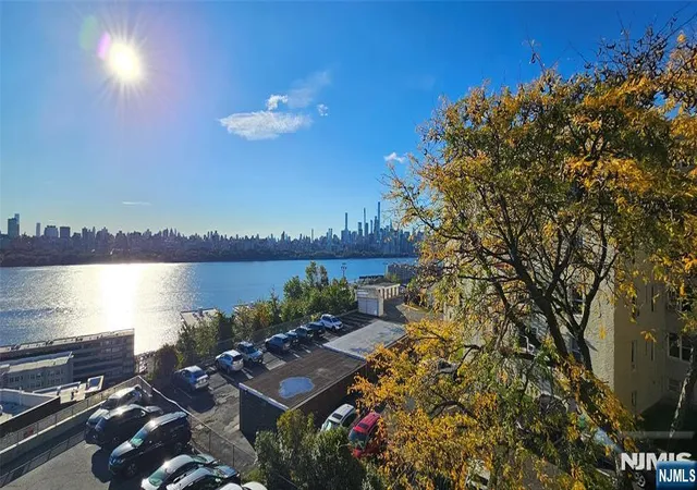 Photo 2 of Condo for sale at 8800 Boulevard E #4E, North Bergen, NJ 07047 | MLS# 26038784 | Listing updated on 2026-10-31