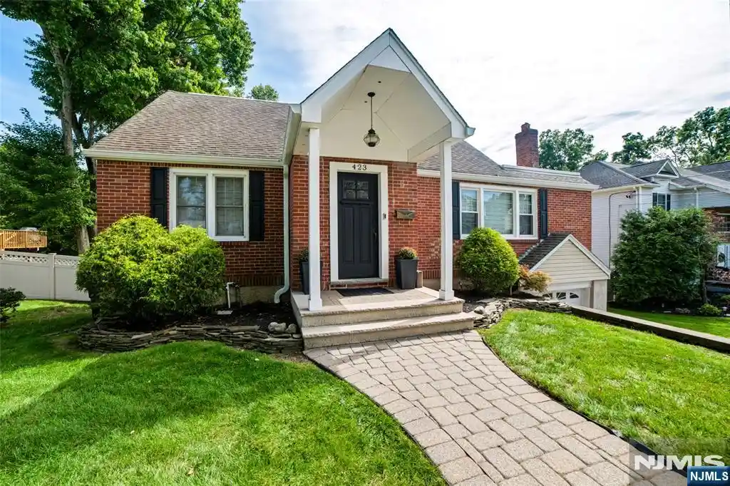 Single family home for sale at 423 West Ave, Northvale, NJ 07647 | MLS# 26039266