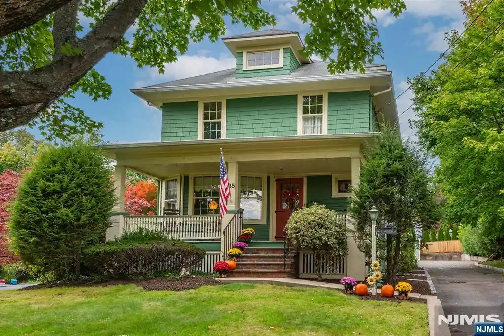Photo 1 of Sale Pending at 85 Highland Ave, Midland Park, NJ 07432 | MLS# 26039285 | Listing updated on 2026-10-30